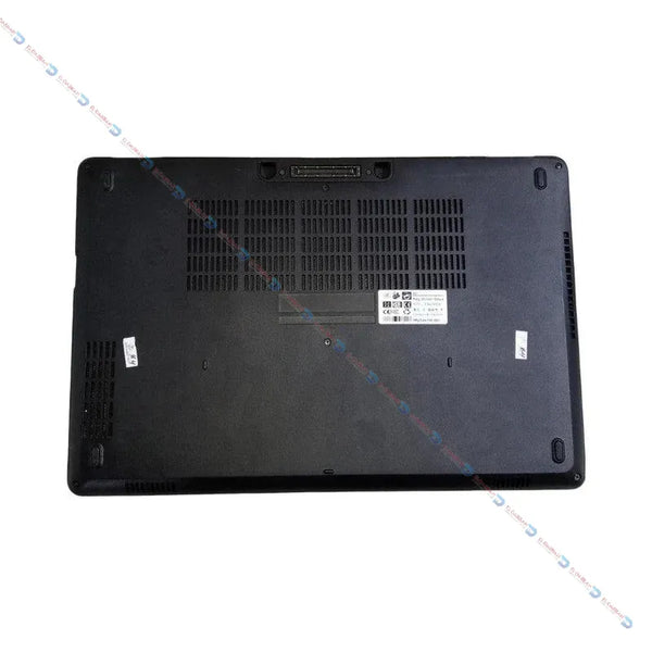 DELL 5570 Core™ i5 (Gen-6) 8GB DDR4 Laptop 256 GB M2 (USED)-eldabbah-الدباح